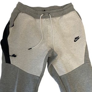 Men’s Gray Nike Joggers